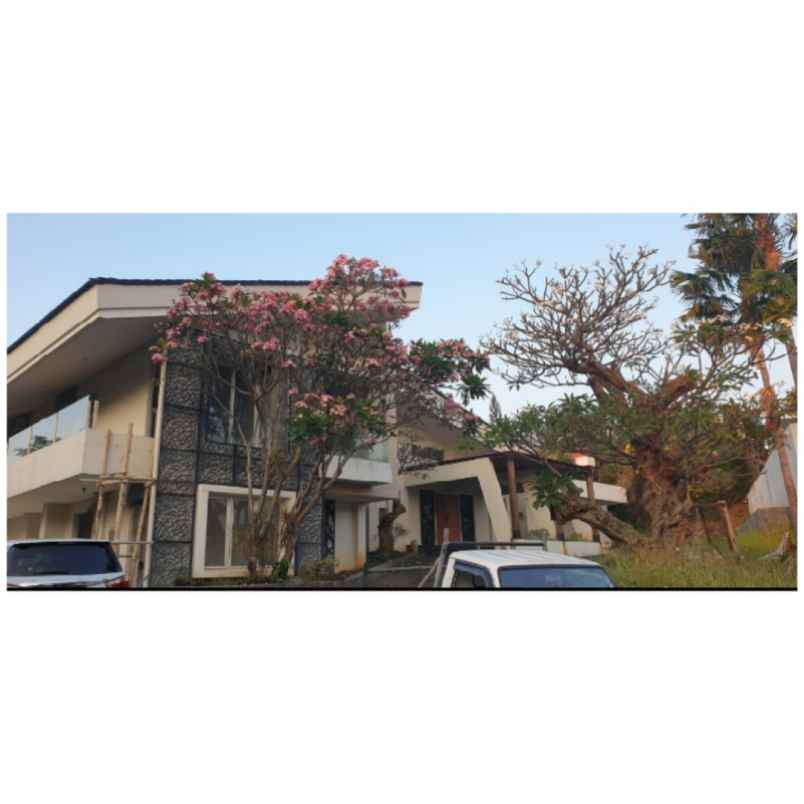 rumah gajahmungkur semarang jateng