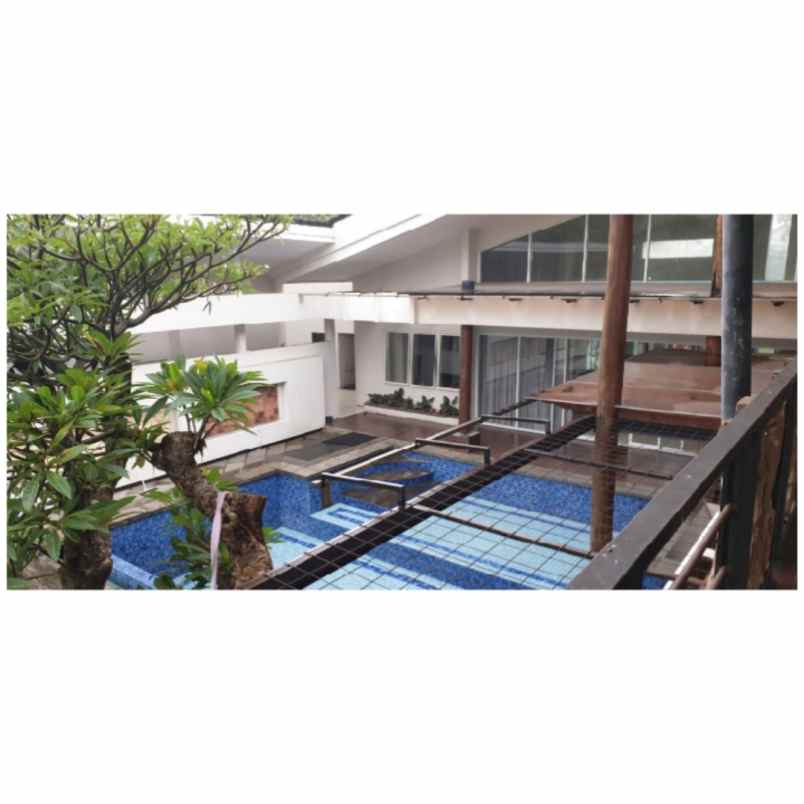 rumah gajahmungkur semarang jateng