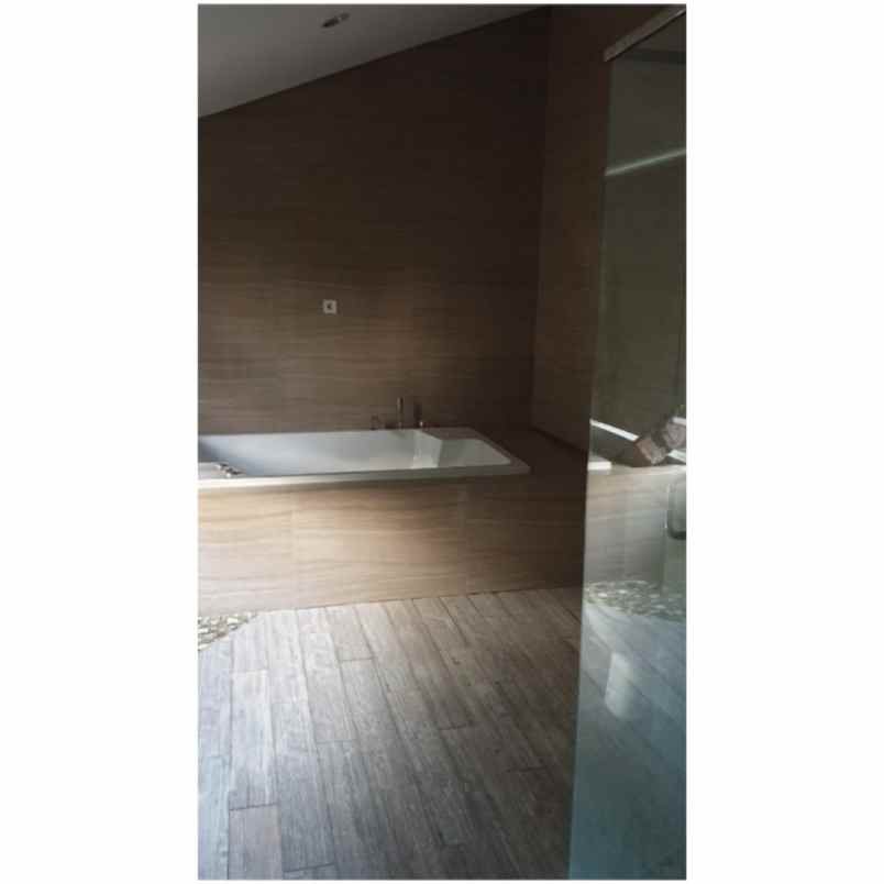 rumah gajahmungkur semarang jateng