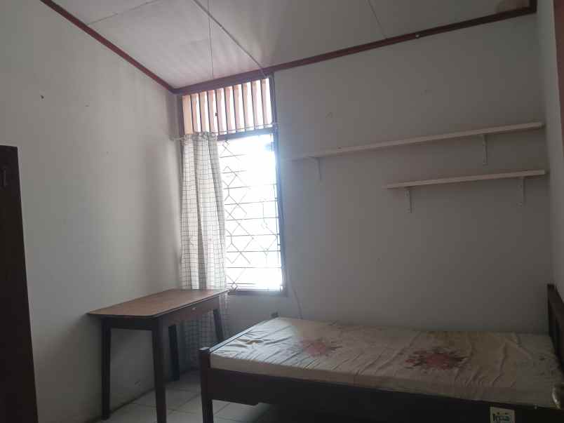 rumah hadap utara dijual cepat di daerah pancoran