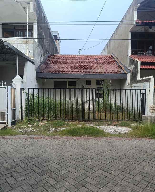 rumah hitung tanah manyar sby timur lebar 6 shm