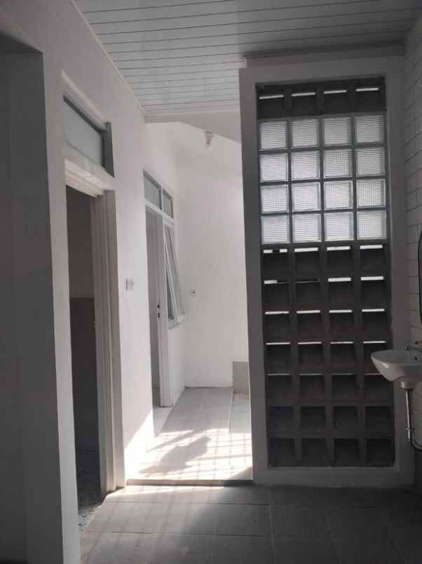 rumah hook baru renovasi di cisaranten arcamanik