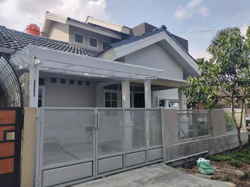 rumah hook baru renovasi di cisaranten arcamanik