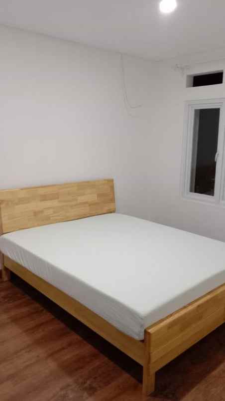 rumah hook baru renovasi di cisaranten arcamanik