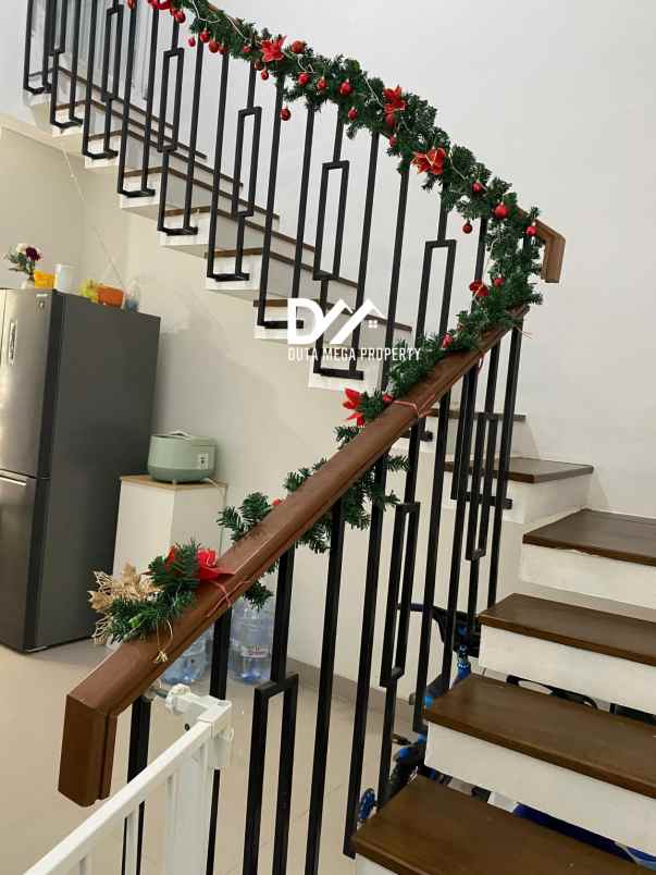 rumah hook cantik siap huni di aryana karawaci