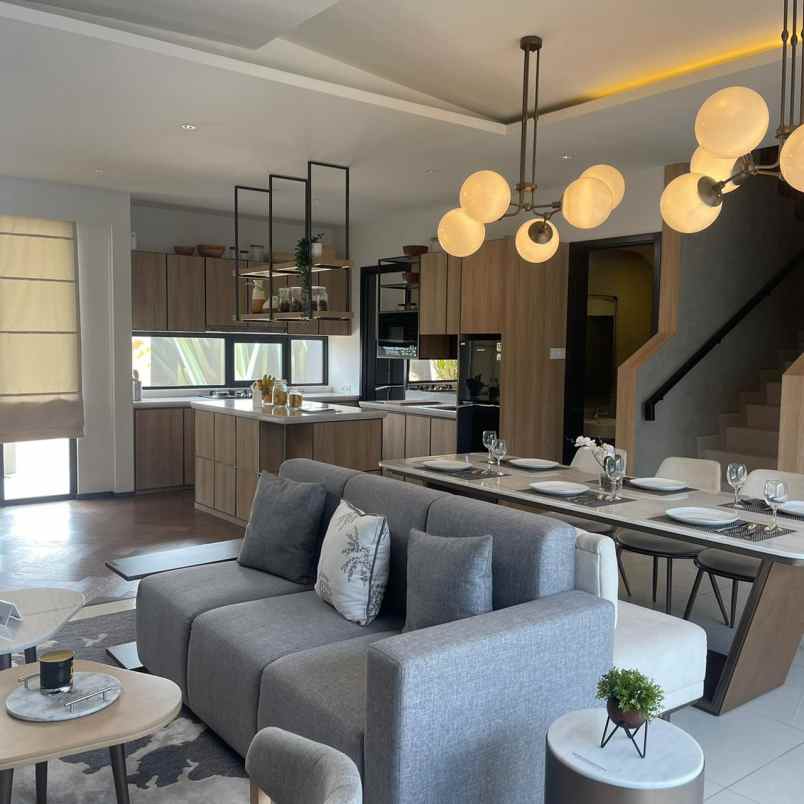 rumah jakarta garden city