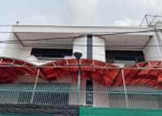 rumah jalan gelong timur 3