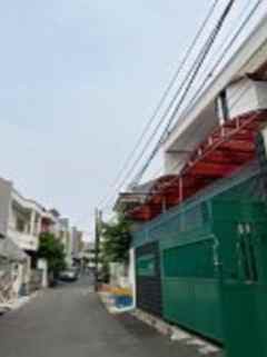 rumah jalan gelong timur 3