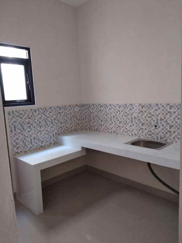 rumah jl alternative bukit