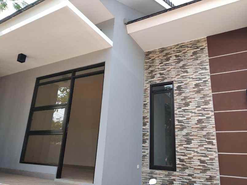 rumah jl alternative bukit