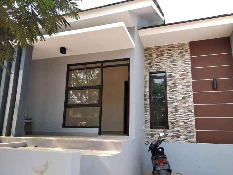rumah jl alternative bukit