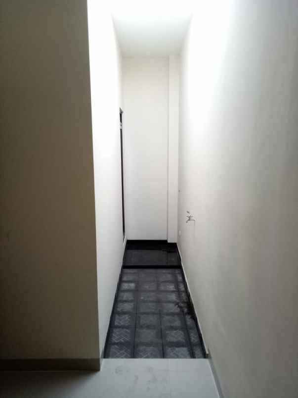 rumah jl alternative bukit