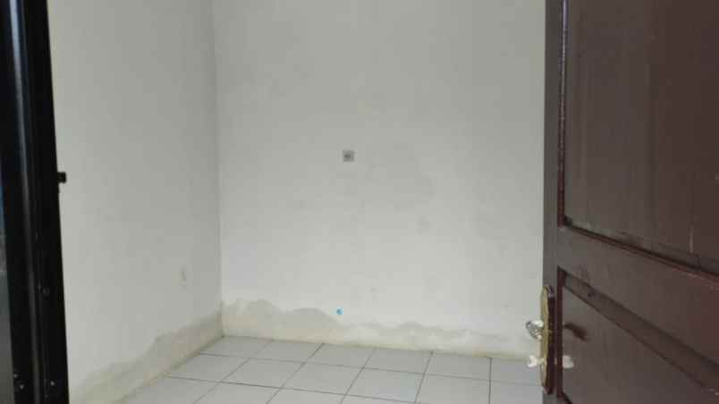 rumah jl ko kedung waringin