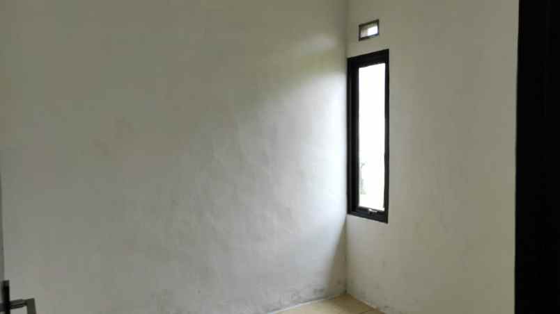 rumah jl ko kedung waringin