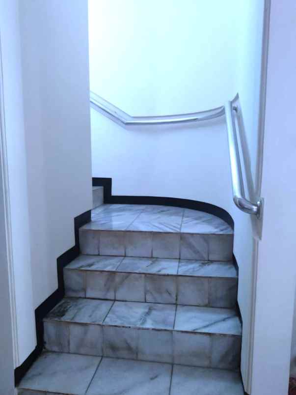 rumah jl lebak bulus cilandak