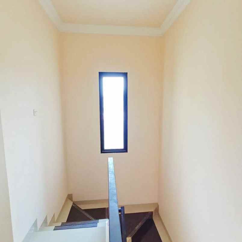 rumah jl raya abdul gani no raya