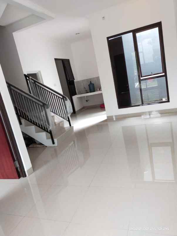 rumah jl raya legoso raya