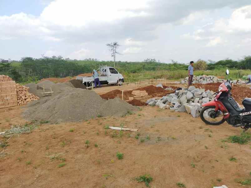 rumah jl untung suropati