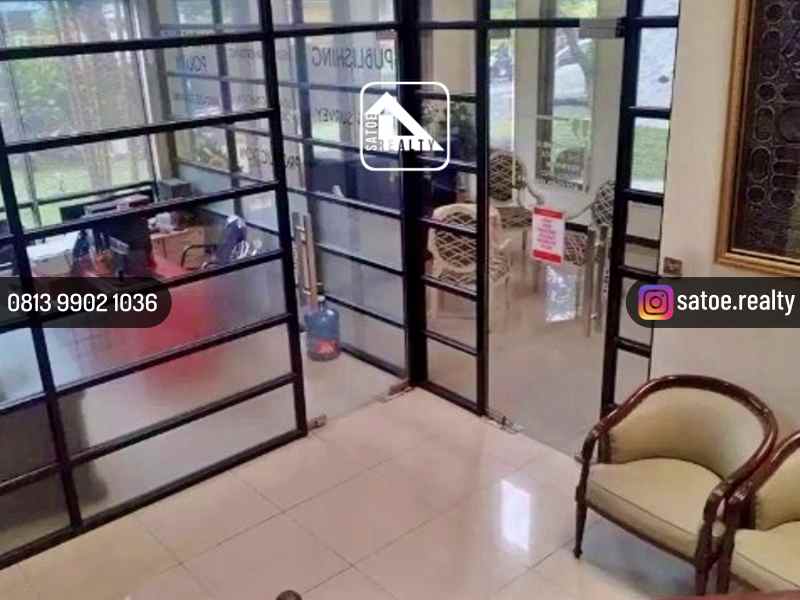 rumah kantor 2 lantai di jl kedondong jagakarsa