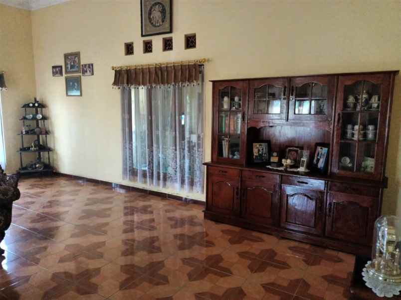 rumah karangpandan karanganyar