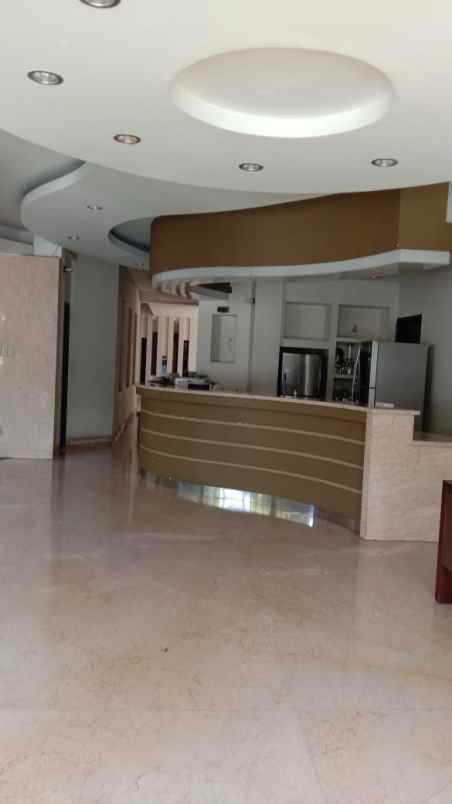 rumah kelapa dua wetan ciracas