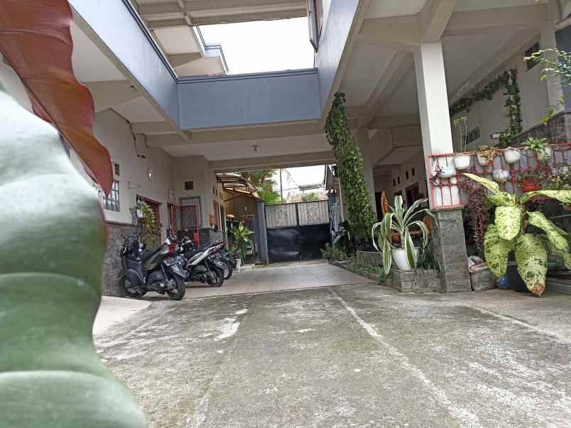 rumah kerkom komp suaka indah