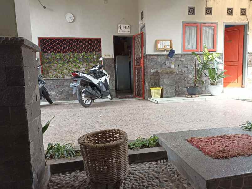 rumah kerkom komp suaka indah