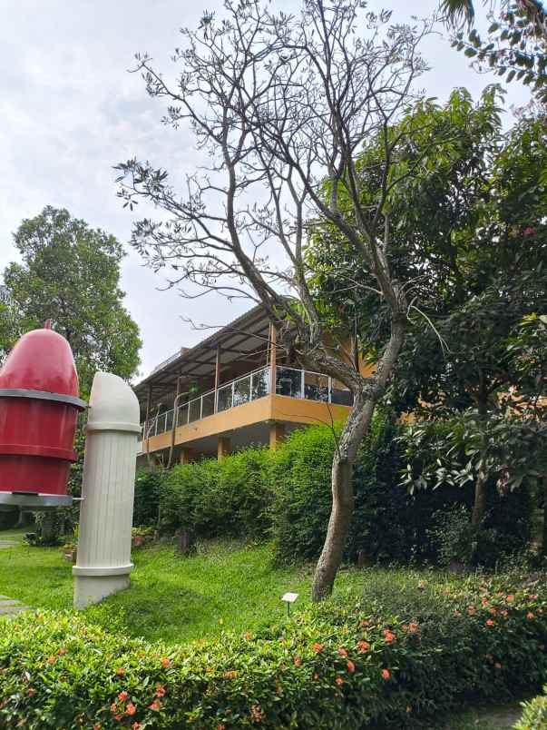 rumah lux idaman kota baru parahyangan hanya 3 m an