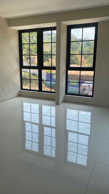 rumah mewah 2 lantai di cluster mewah bukit sari