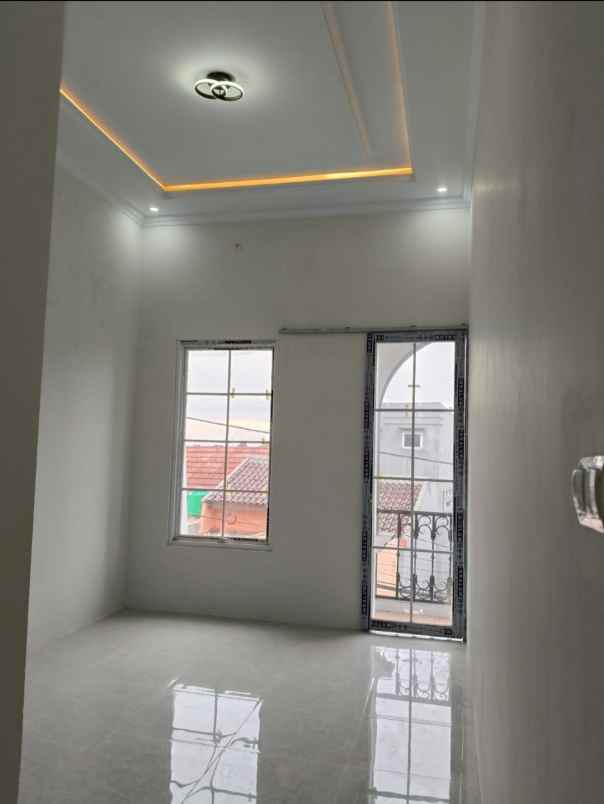 rumah minimalis modern siap huni di tanah baru depok