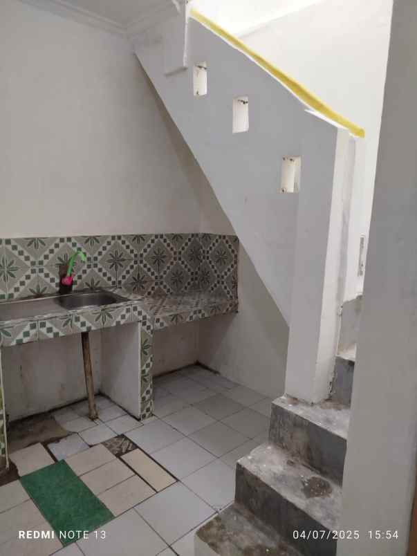 rumah minimalis murah 1 5 lantai