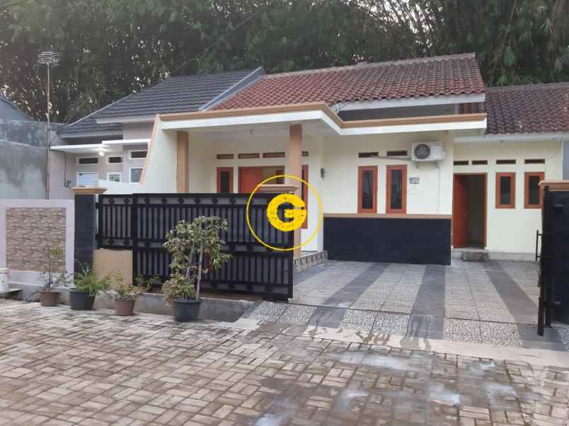 rumah nanggewer mekar cibinong