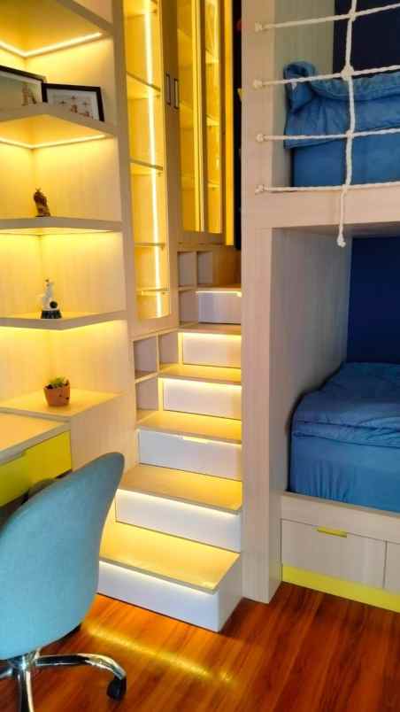 rumah nyaman dengan pemandangan indah ala santorini