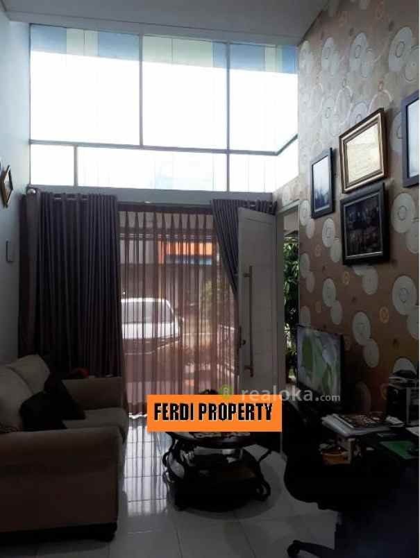 rumah perumahan citra gran cibubur