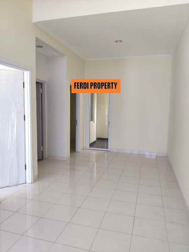 rumah rapi banget cikeas country cibubur