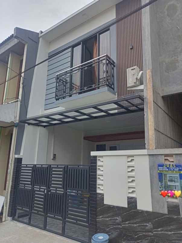 rumah ready 2 lantai di perumahan beji depok utara