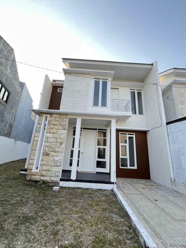 rumah ready stock 2 lantai syariah ponorogo