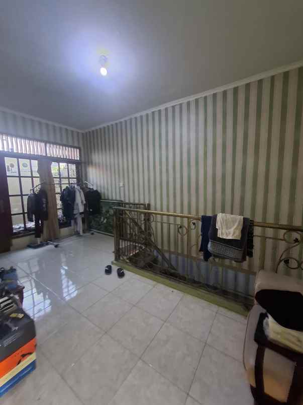 rumah secondary bebas banjir di duren sawit jaktim