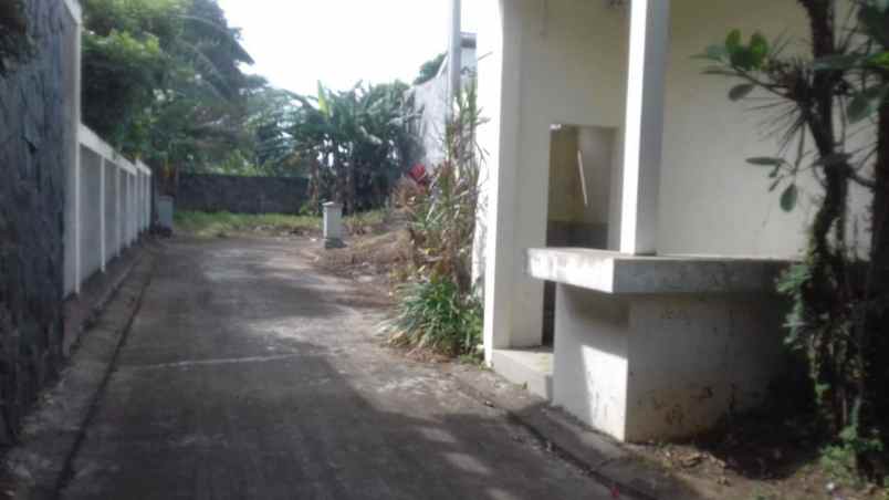 rumah serpong tangerang selatan