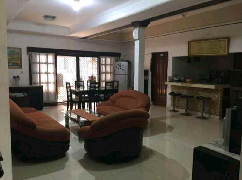 rumah siap huni di perumahan dukuh zamrud kota bekasi