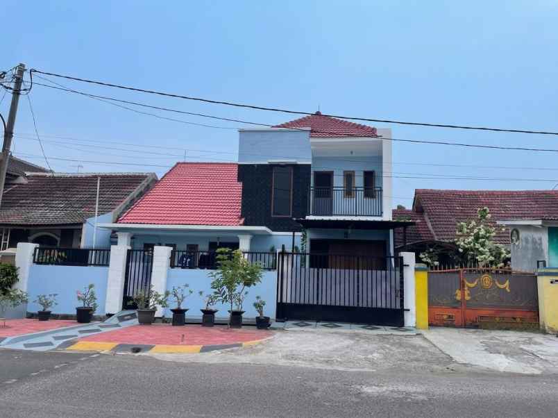rumah siap huni di perumahan dukuh zamrud kota bekasi