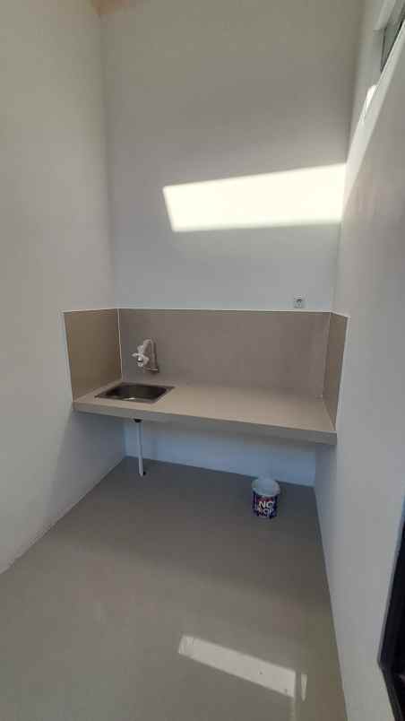 rumah siap huni full bangunan di kepanjen