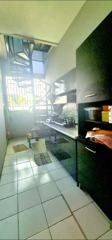 rumah siap huni semi furnish dekat tol kota karawang