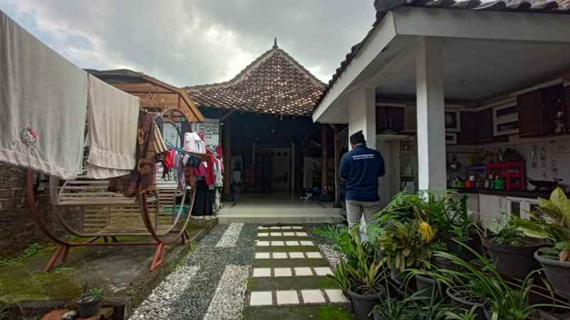 rumah strategis 1 lantai dekat upn jih harga 1 3 m an