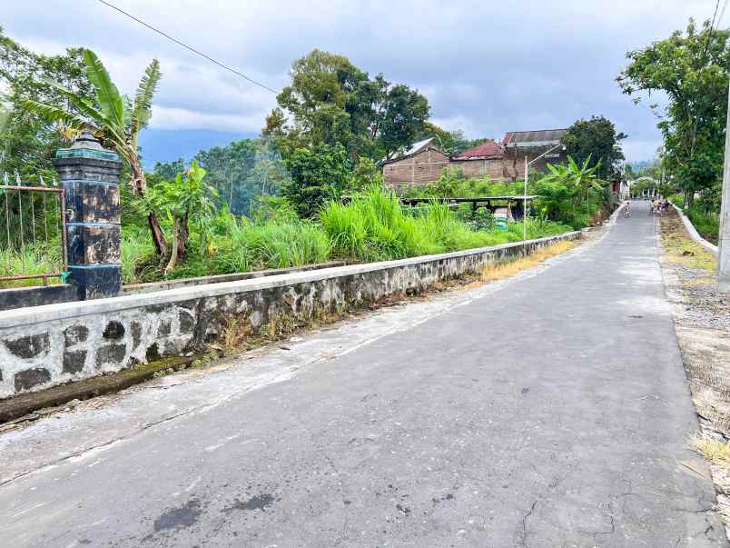 rumah strategis 350 juta kawasan wisata karangpandan