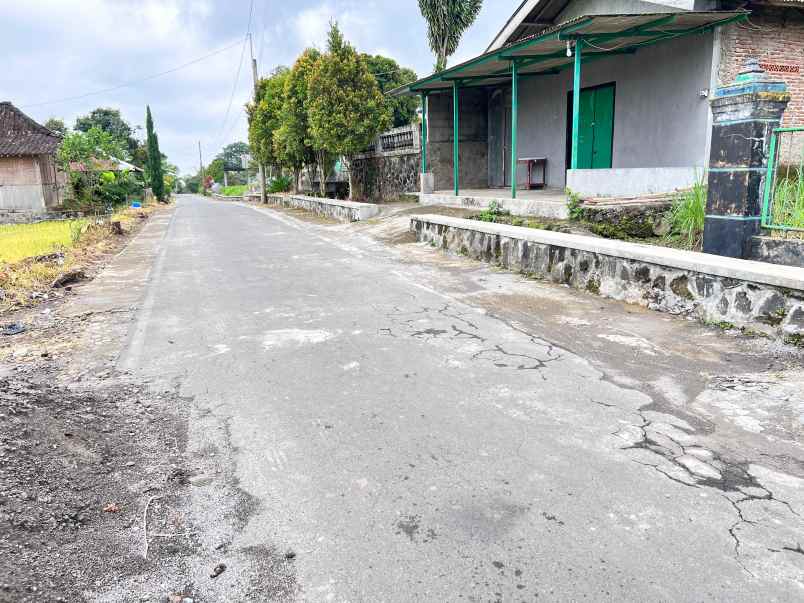 rumah strategis 350 juta kawasan wisata karangpandan