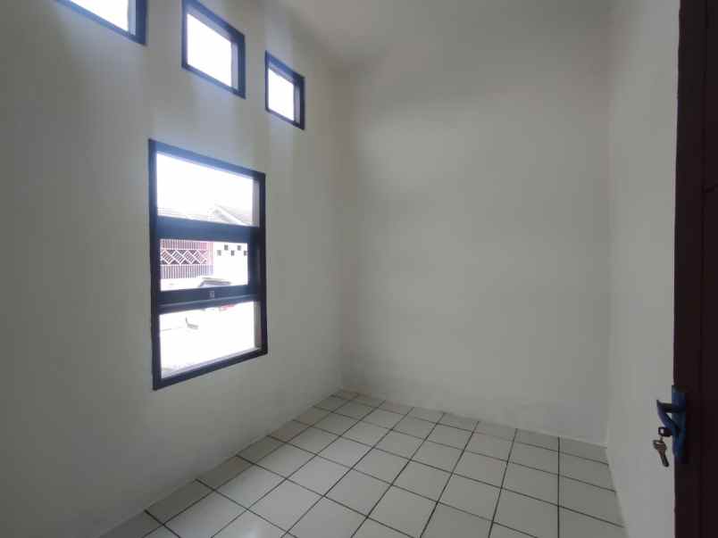 rumah subsidi murah dekat jakarta shm 1 2 jt flat