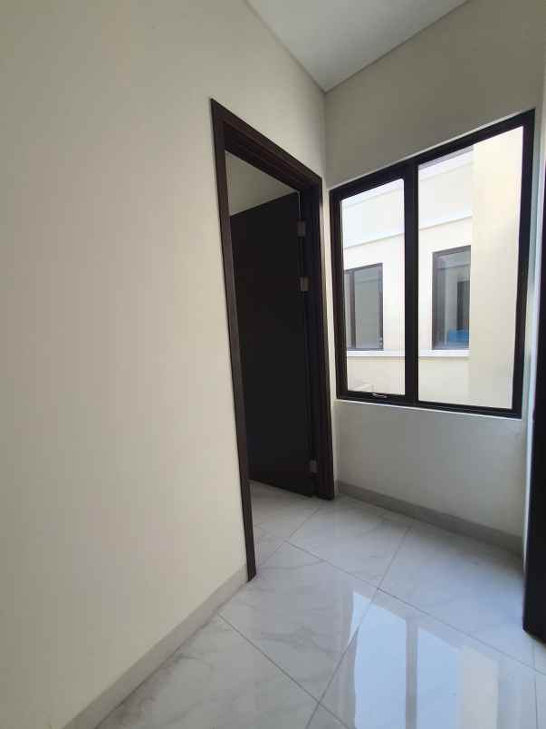 sewa murah rumah di lavon swan city 1 cikupa tangerang