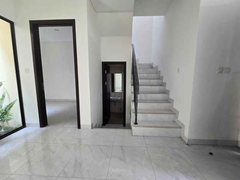 sewa murah rumah di lavon swan city 1 cikupa tangerang