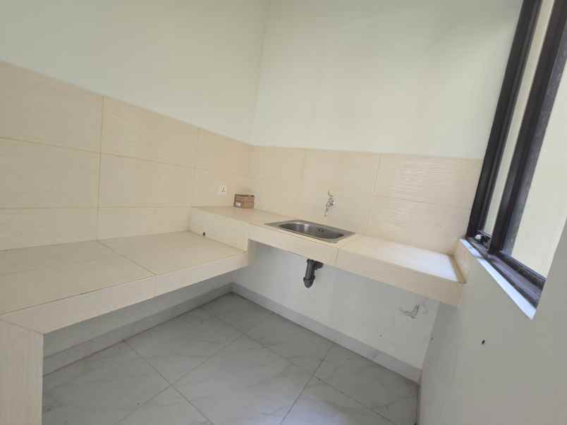 sewa murah rumah di lavon swan city 1 cikupa tangerang